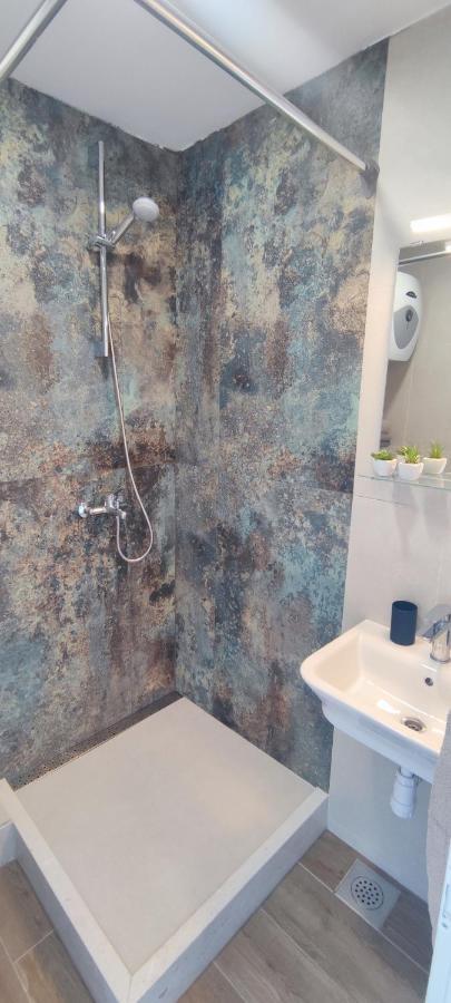 Rooms Lucky Makarska Bagian luar foto