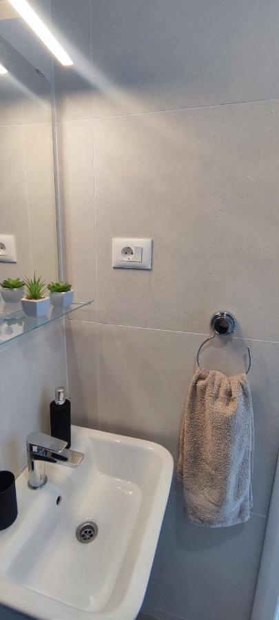 Rooms Lucky Makarska Bagian luar foto